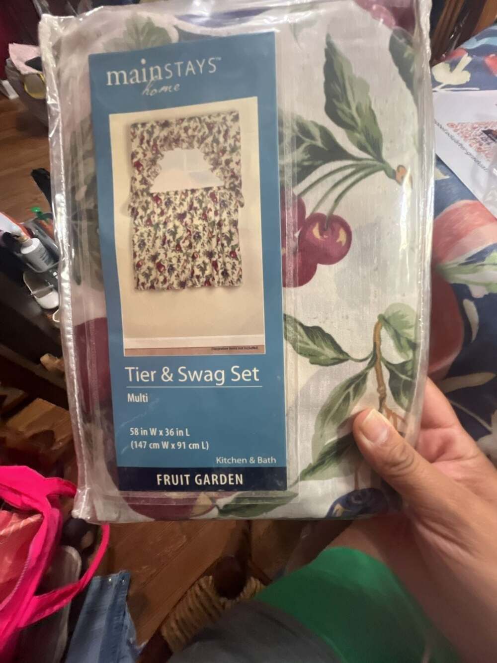 Mainstays Fruit Garden Tier & Swag Set 58 in W x 36 in L